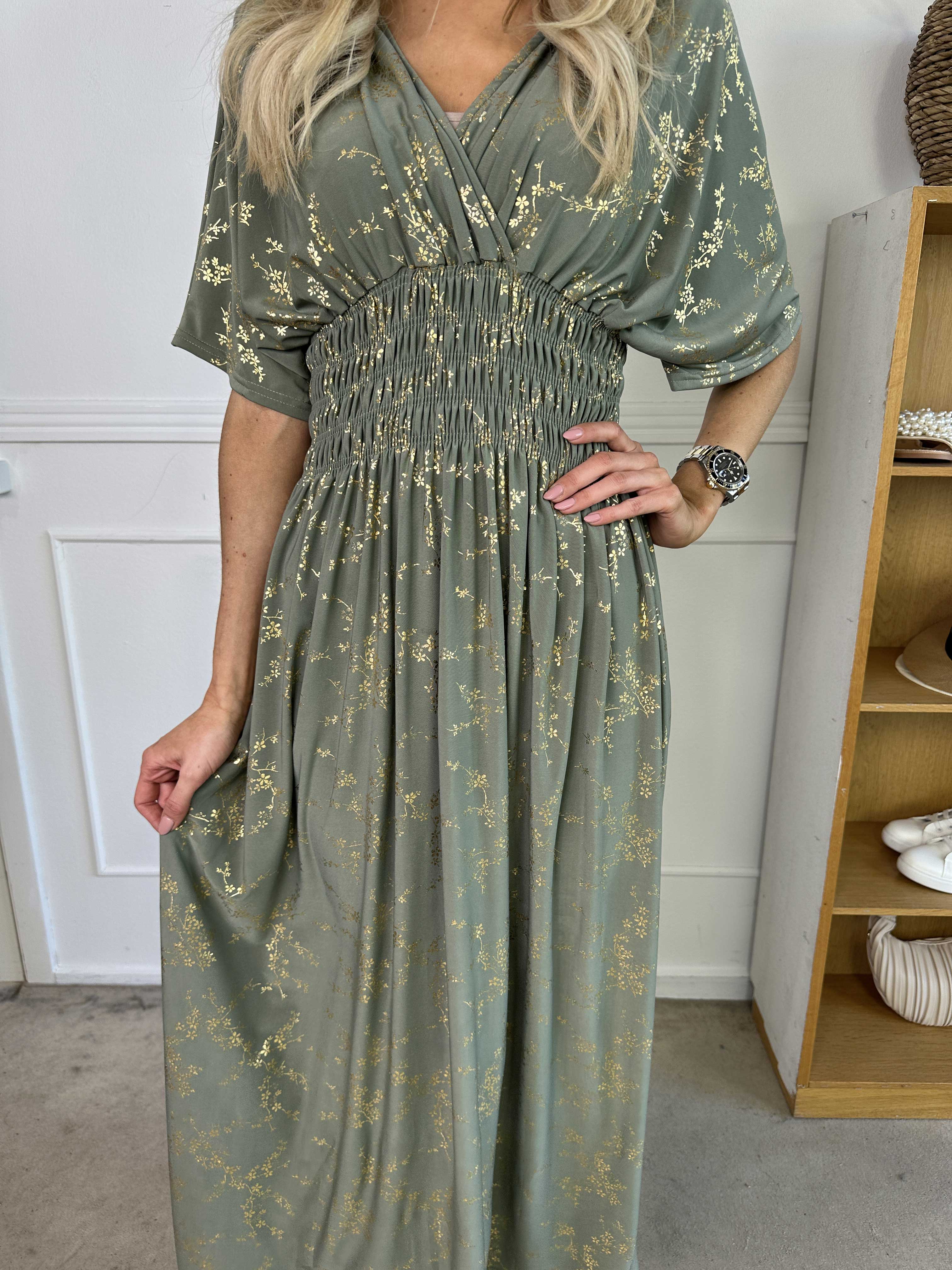 Pams Gold - Ensfarvet kjole i elastisk stof med gulddetaljer